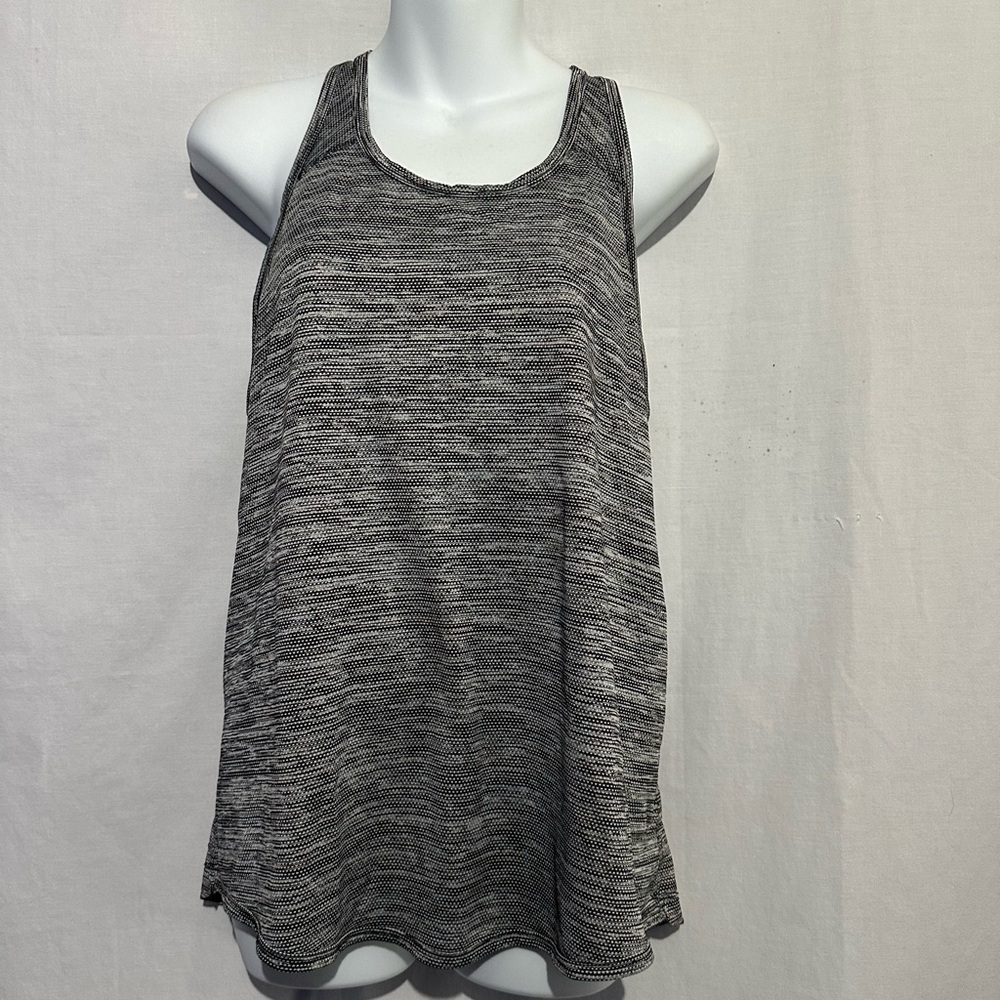 Danskin Now Black & White Workout Tank – Size M